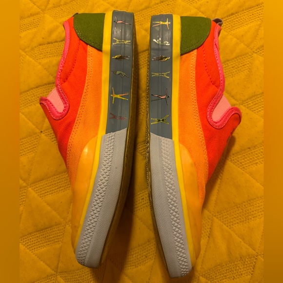 Adidas Nizza Slip-On Low 'Pride Pack - Love Unites (size 7) - Picture 2 of 6